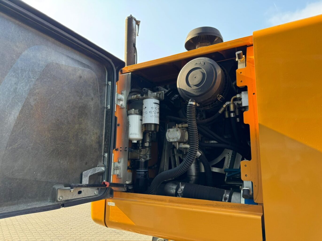 8286CD68 728C 40FB 8FD5 55F81A2BC2CA